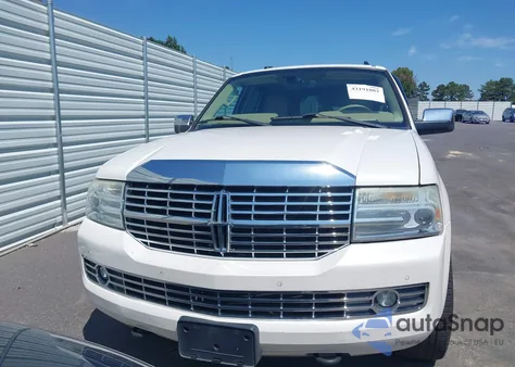 2010 Lincoln Navigator from USA, damaged, VIN 5LMJJ2H55AEJ08446